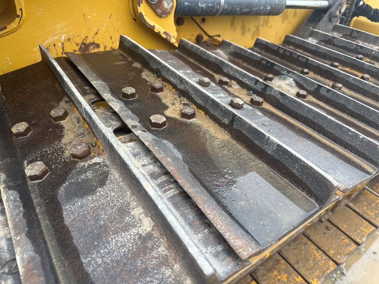 deere-550k-lgp-image-64