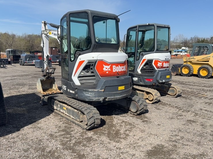 2019-bobcat-e35-image-10