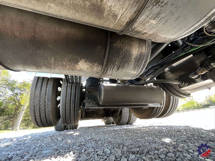 2024-international-hx520-image-59