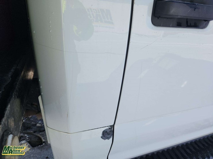 2017-ford-f350-image-36