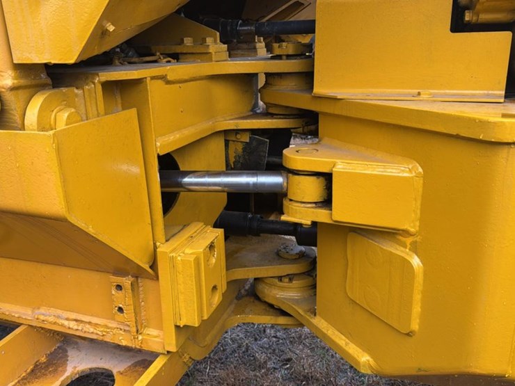 caterpillar-525-image-31