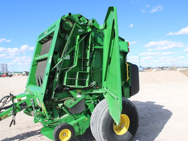2022-john-deere-560r-image-27