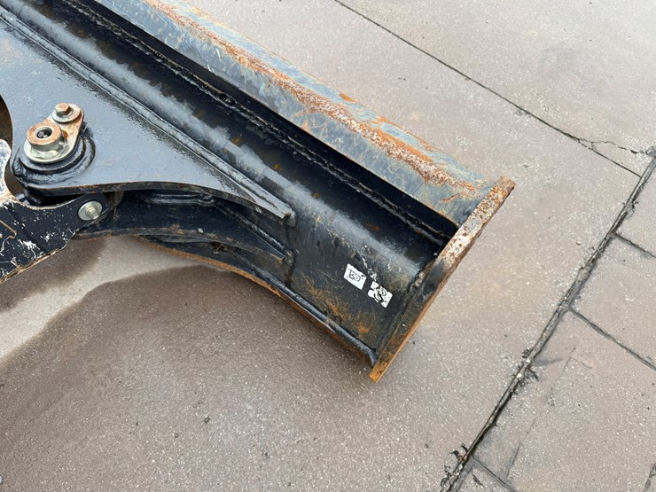 2023-kubota-u48-5-image-27