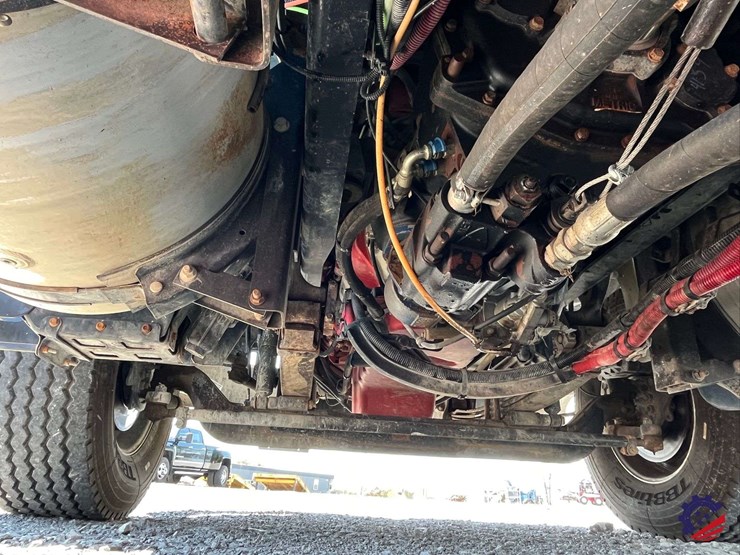 2018-international-hx620-image-29