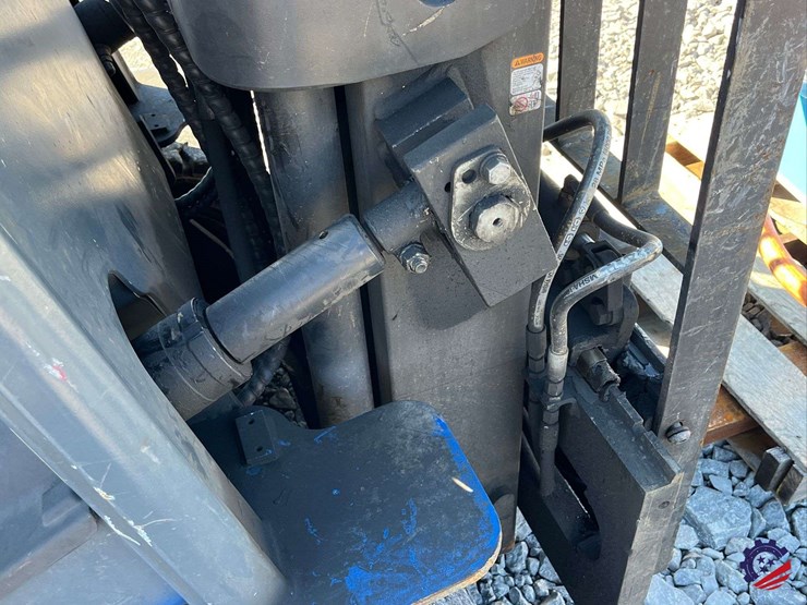 byd-ecb27c-electric-counterbalanced-forklift-image-32