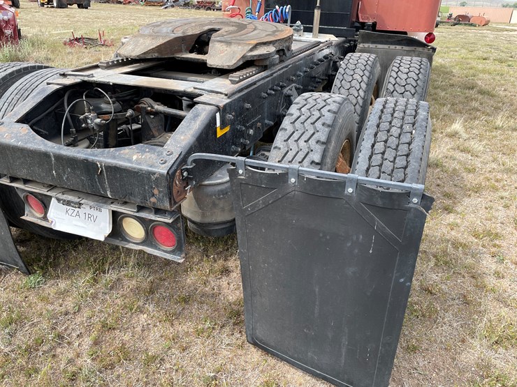 1998-peterbilt-378-image-19