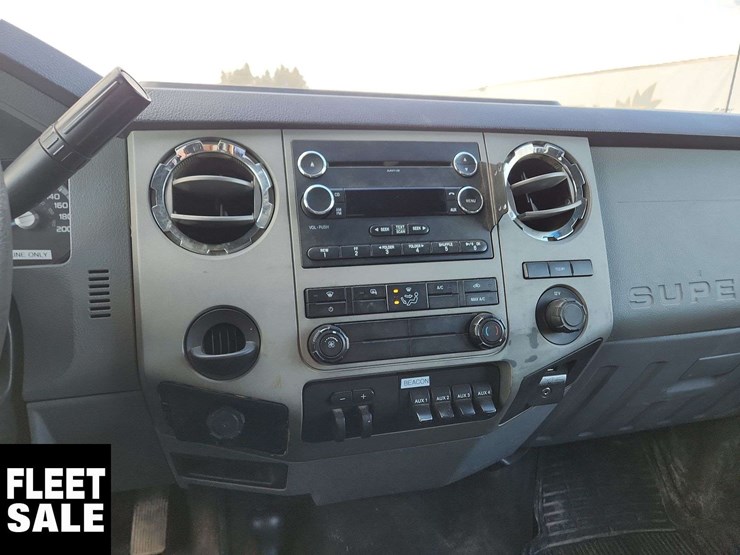 2015-ford-f550-image-14