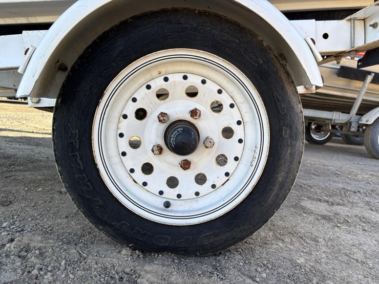 1991-unknown-trailer-image-27