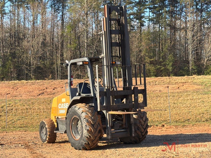 2019-case-586h-image-1