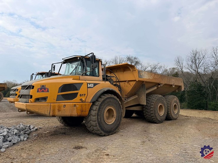 2012-volvo-a40f-image-1