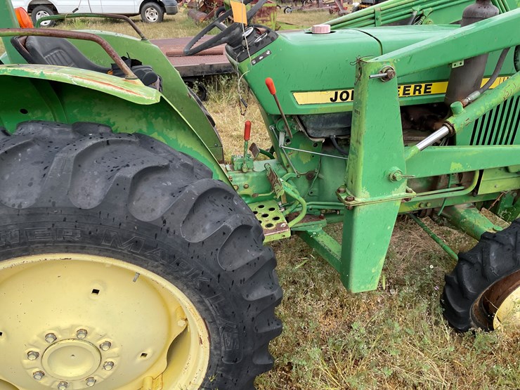 john-deere-1050-image-18