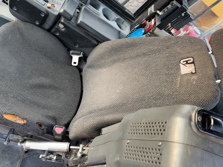 caterpillar-980k-image-16