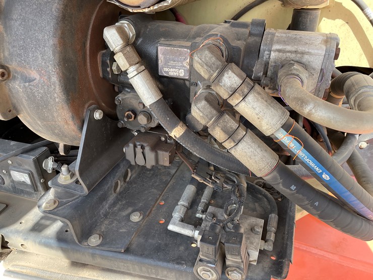 #3999-•-jlg-lift-600-aj-image-24