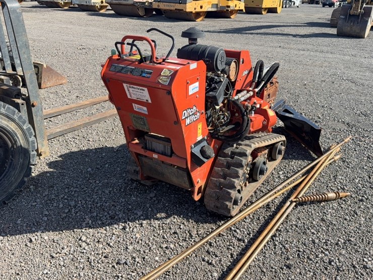 2019-ditch-witch-c24x-image-6