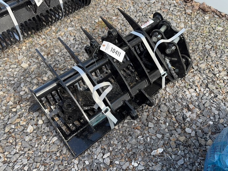 #6005-•-mini-excavator-attatchment-package-image-4