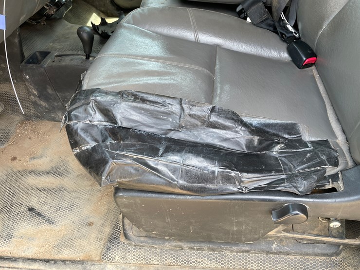 2009-chevrolet-2500-image-39