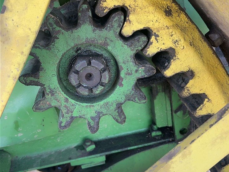 12-25-waterloo-boy-model-n-image-28