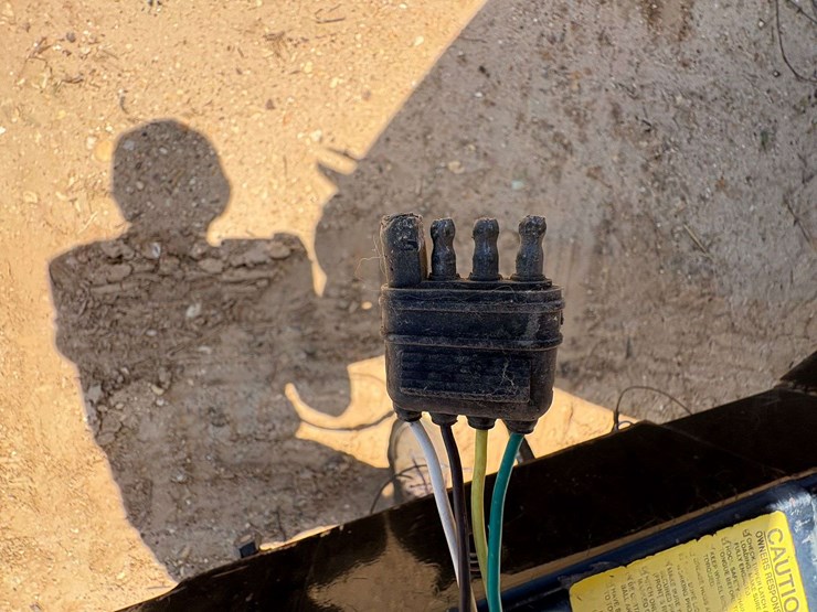 2005-triton-tr-196-w/-tandem-axle-boat-trailer-image-38