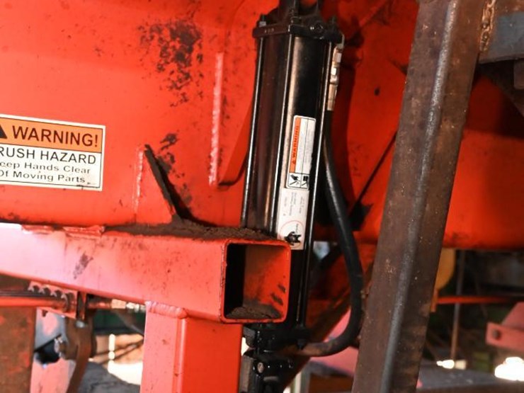 #111-•-morbark-outfeed-log-trough-image-10