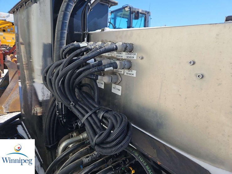 2014-western-star-4700-image-45