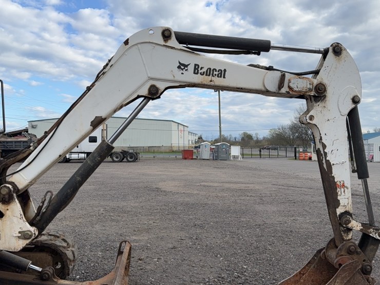 bobcat-435zhs-image-4