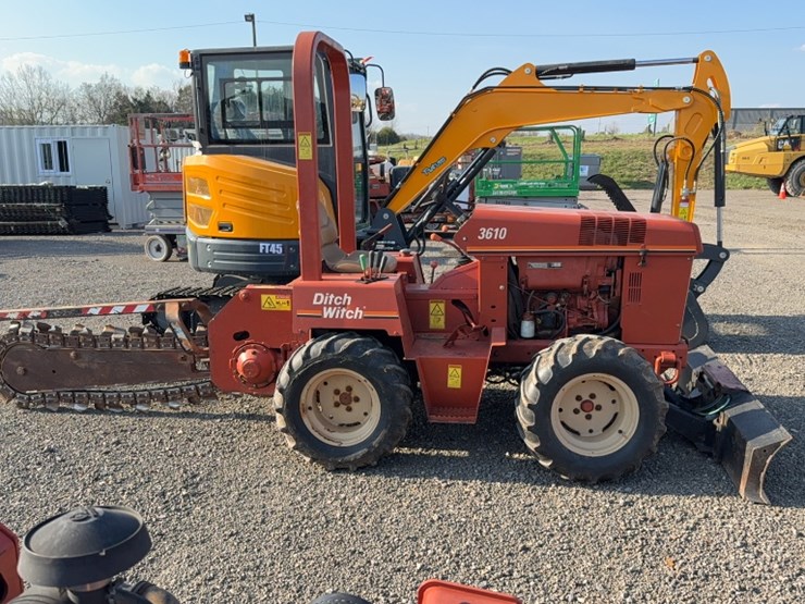 ditch-witch-3610-image-4