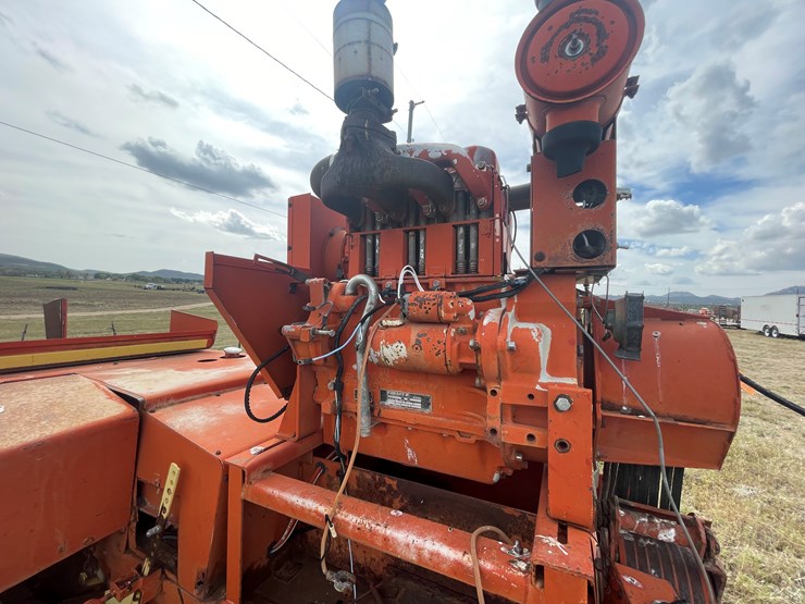 new-holland-505-image-7