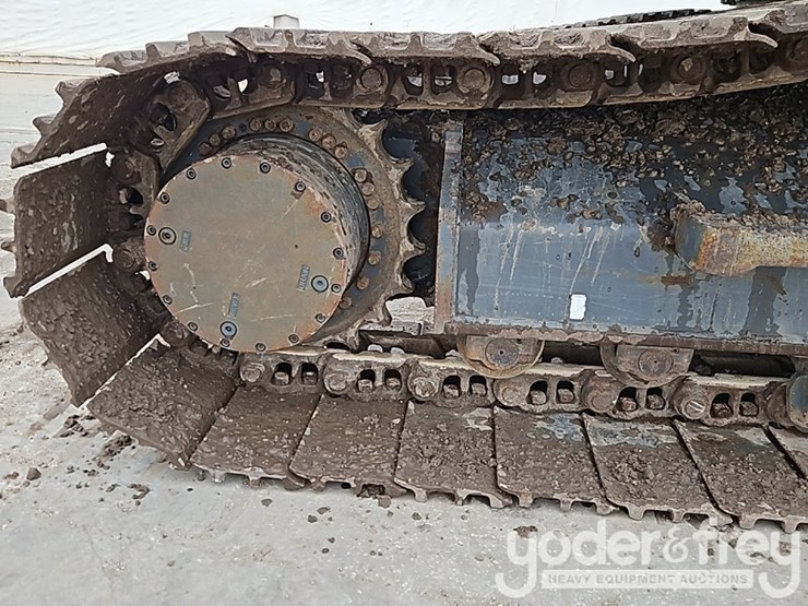 2022-doosan-dx225-lc-image-22