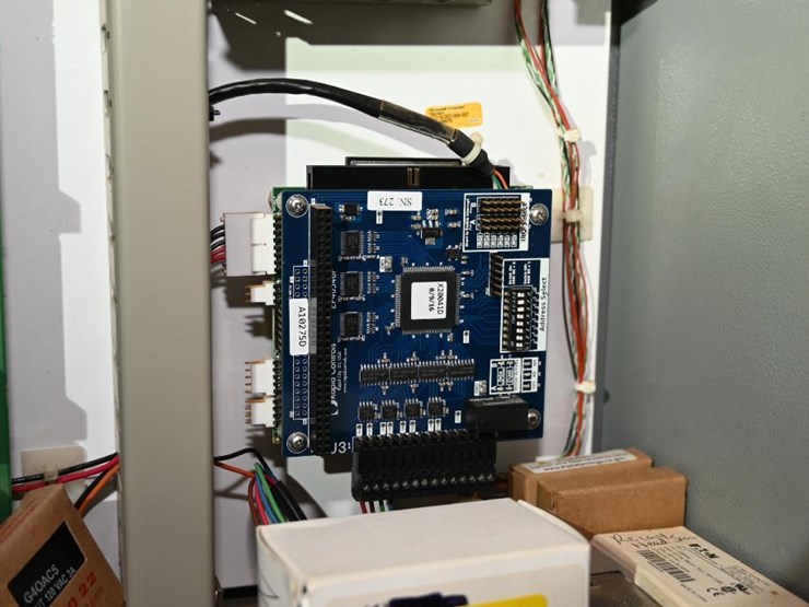 #116-•-cleereman-38-3hb-carriage-and-track-image-56