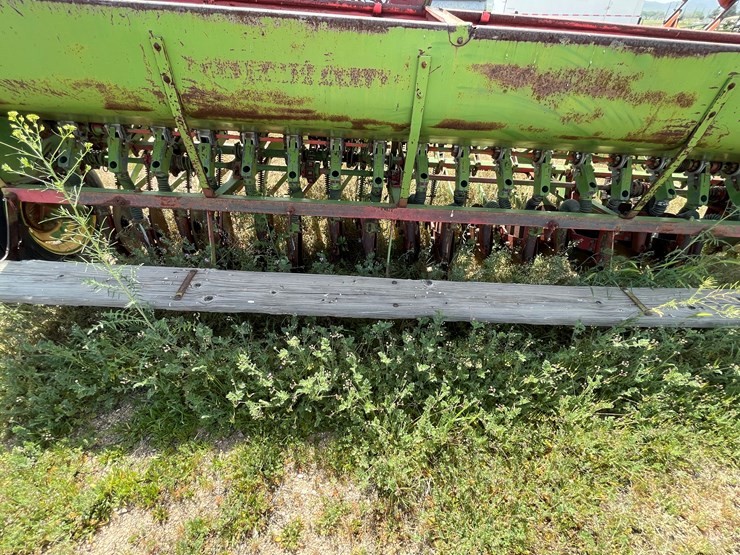 #4030-•-massey-fergusen-drill-image-12