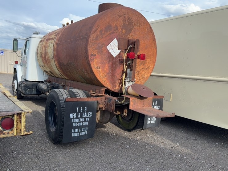 1985-international-s1900-image-10