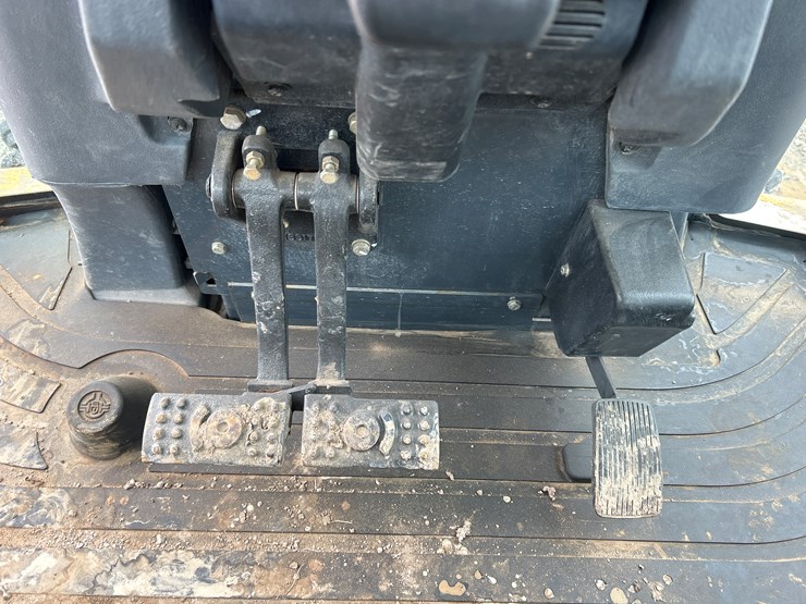 deere-310sj-image-92