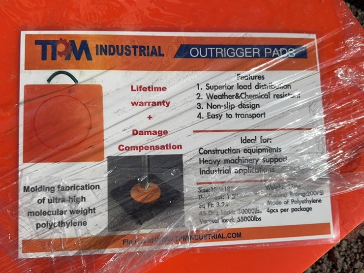 #1072-•-qty-(4)-18"-x-18"-crane-pads-image-2