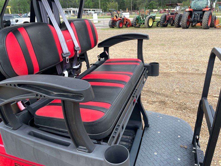 2023-bintelli-48-volt-electric-6-seater-golf-cart-w/-on-board-charger-(46-miles-showing)-image-14