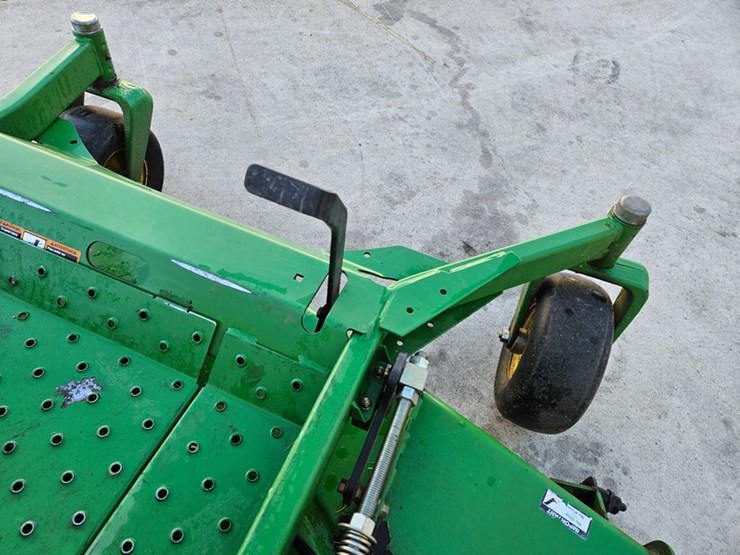 john-deere-777-image-24