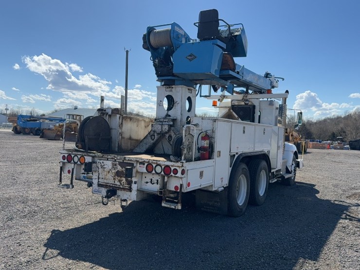 2015-kenworth-t370-image-10