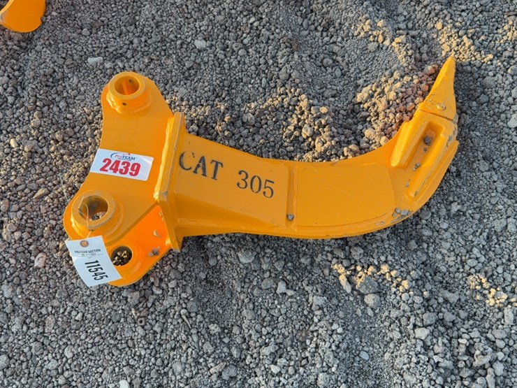 caterpillar-305-image-1