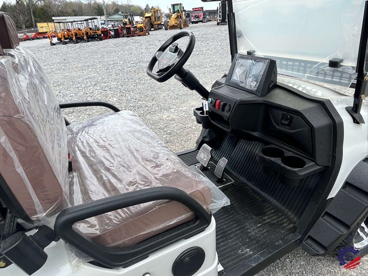 2025-sdlanch-sdlgc80-4-seat-electric-golf-cart-image-20