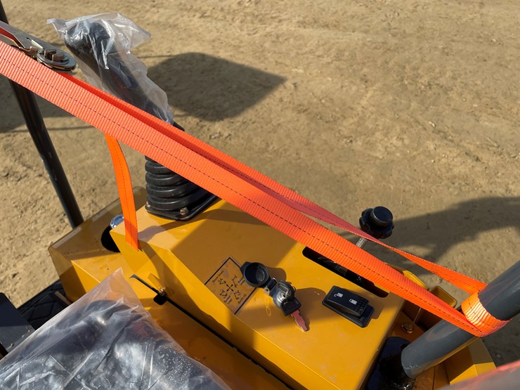 #1035-•-new-ats-rt15r-mini-excavator-image-12