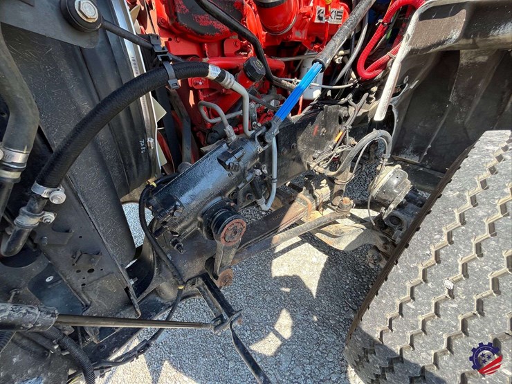 2018-international-hx620-image-56