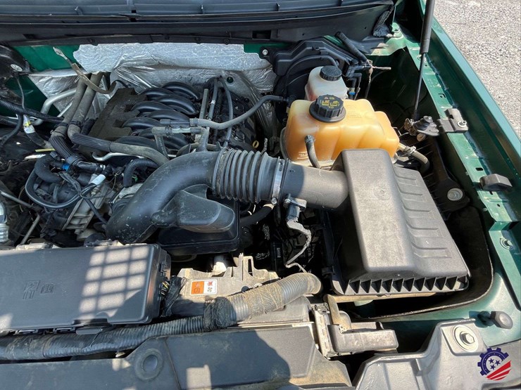 2011-ford-f150-xl-image-43