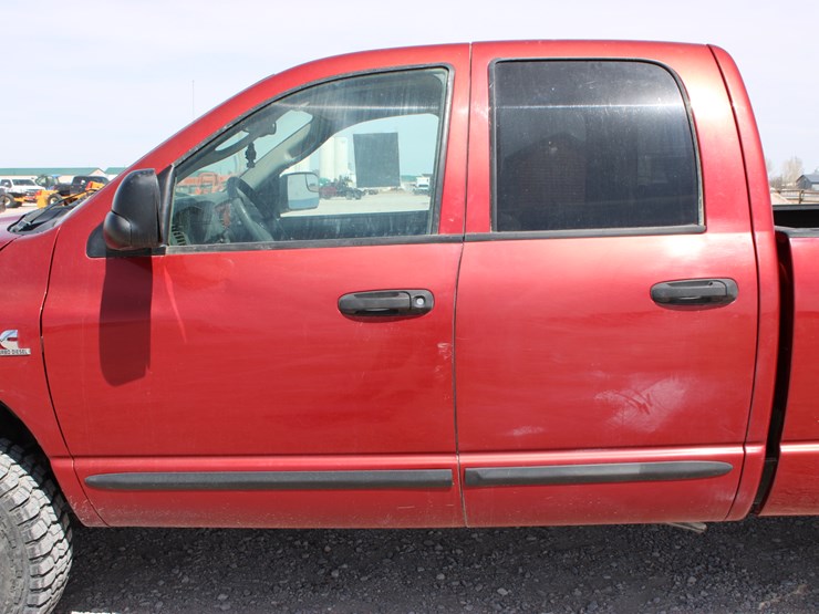 2006-dodge-ram-2500-image-15