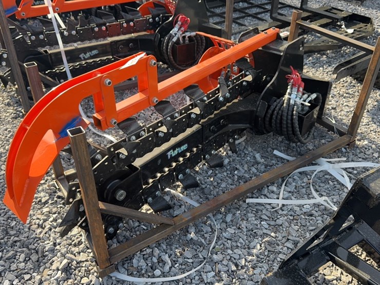 #6046-•-future-dingo-trencher-image-1