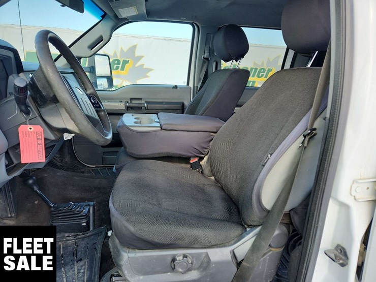 2015-ford-f550-image-17