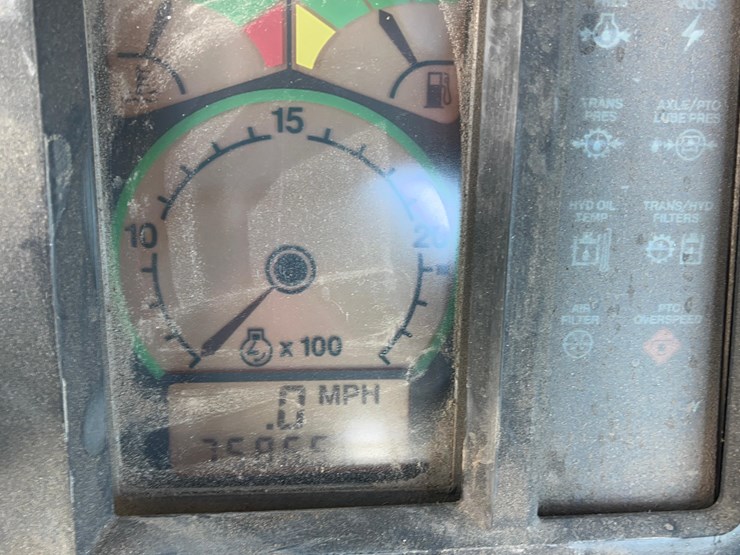 john-deere-8760-image-32