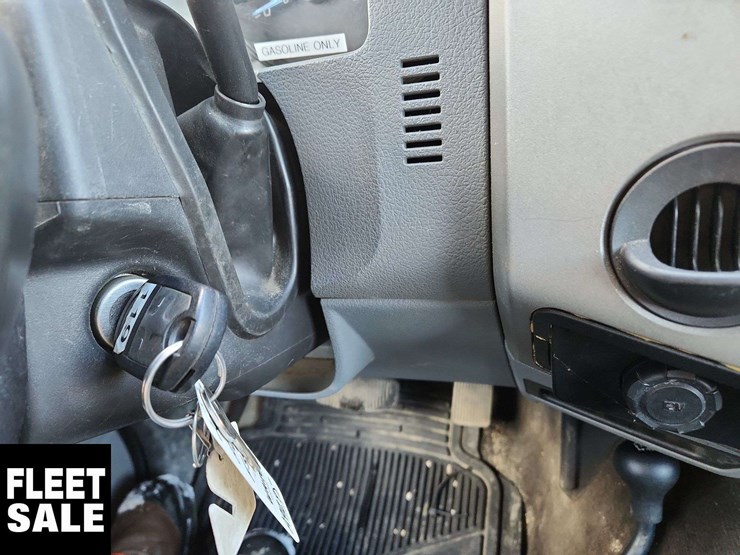 2015-ford-f550-image-11