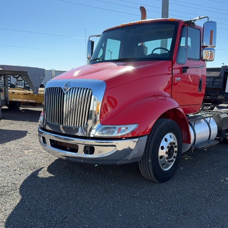 2007 INTERNATIONAL 8600