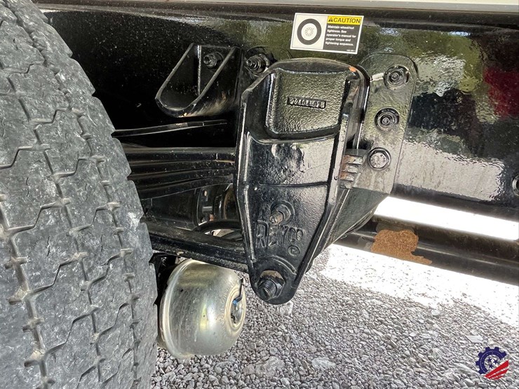 2025-kenworth-t380-image-63