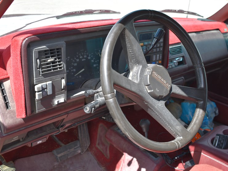 1993-chevrolet-silverado-3500-image-24