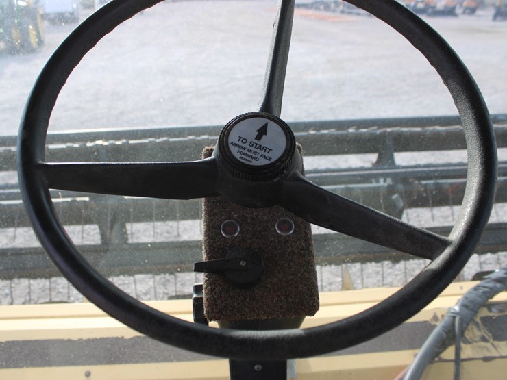 new-holland-2550-image-56